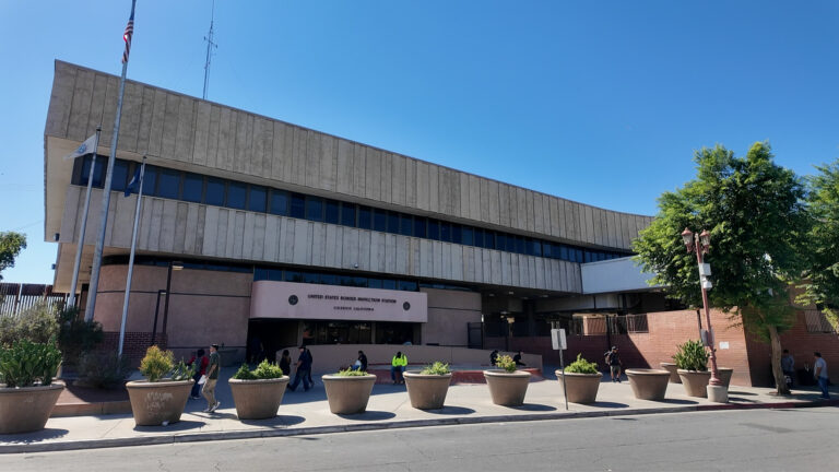 Reportan bebé sin vida en garita de Calexico