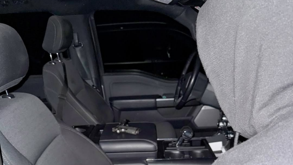 Robo de Armas: La Policía de Las Cruces Advierte sobre el Riesgo de Dejar Armas en Vehículos