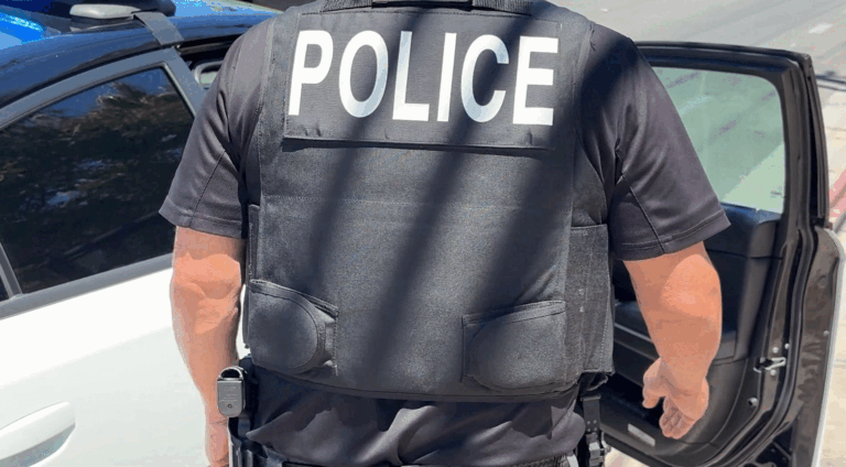 Arrestos por Robo de Vehículo en Palm Desert: Dos Sospechosos Detenidos