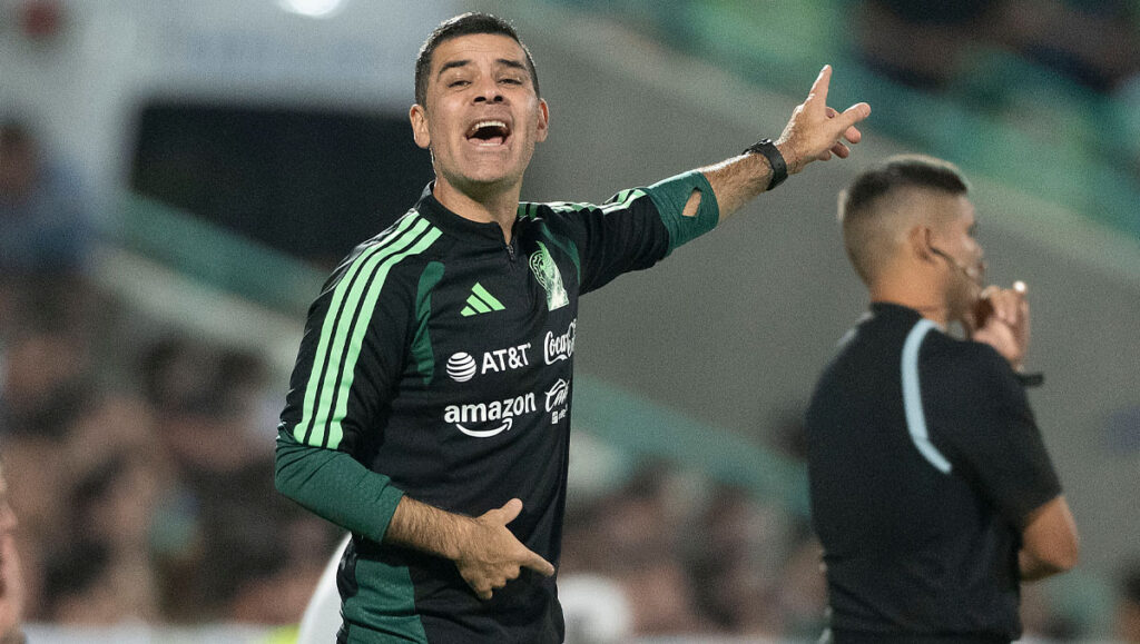 El Auxiliar de Xavi Hernández Se Une a Márquez en la Selección Mexicana