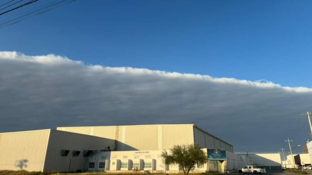Nube Gigante en Monterrey: Descubre el Impactante Fenómeno Meteorológico