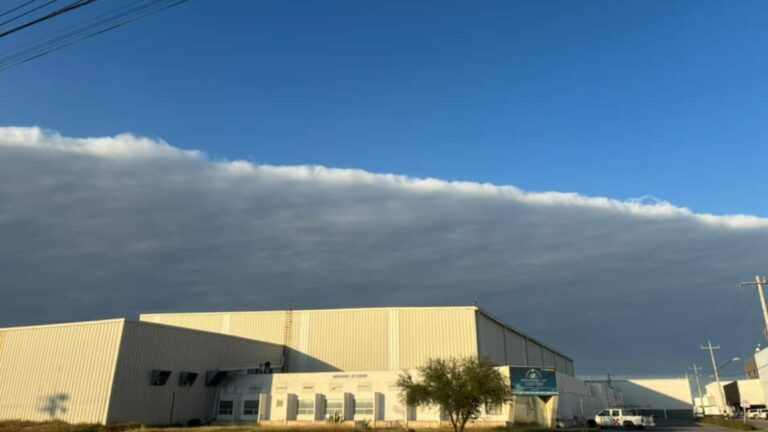 Nube Gigante en Monterrey: Descubre el Impactante Fenómeno Meteorológico