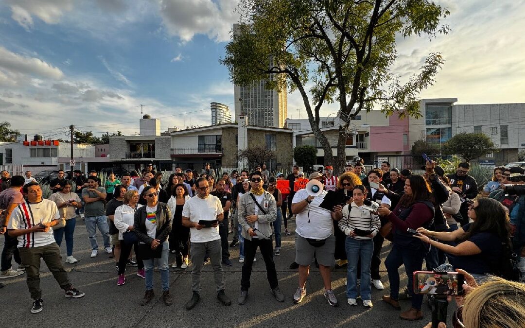 La FEU y Asociaciones Civiles Presentan Pliego Petitorio Contra el Aumento del Transporte Público en El Centro