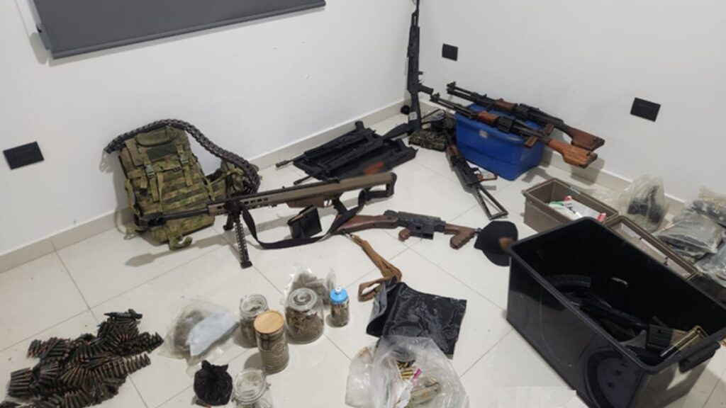 Operativo en Culiacán: Aseguran 34 explosivos y detienen a seis implicados en narcotráfico