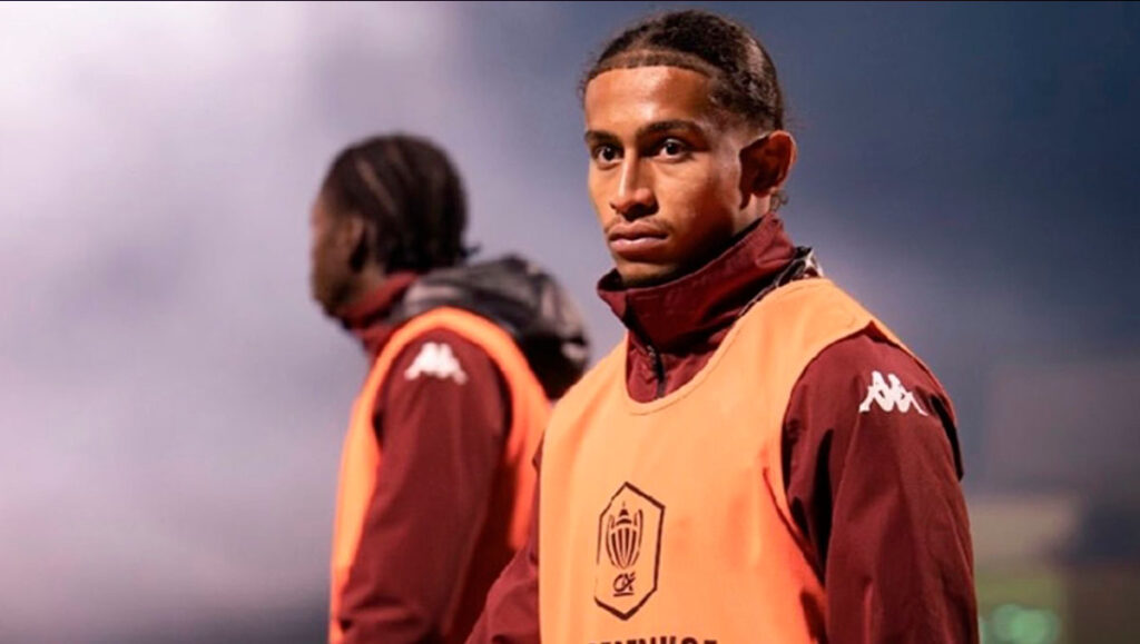 Jugador del Metz gravemente herido en incendio en Suiza: traslado urgente en helicóptero a Alemania