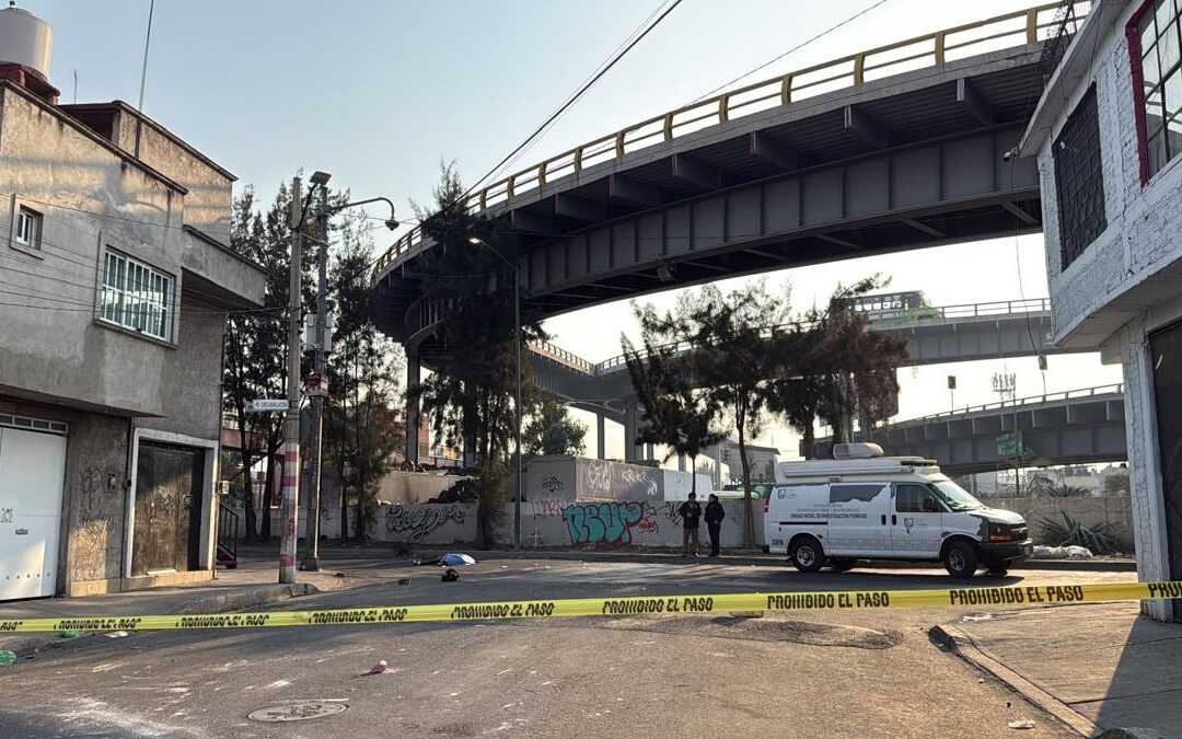Trágico Accidente: Motociclista Fallece al Caer de un Puente en Venustiano Carranza
