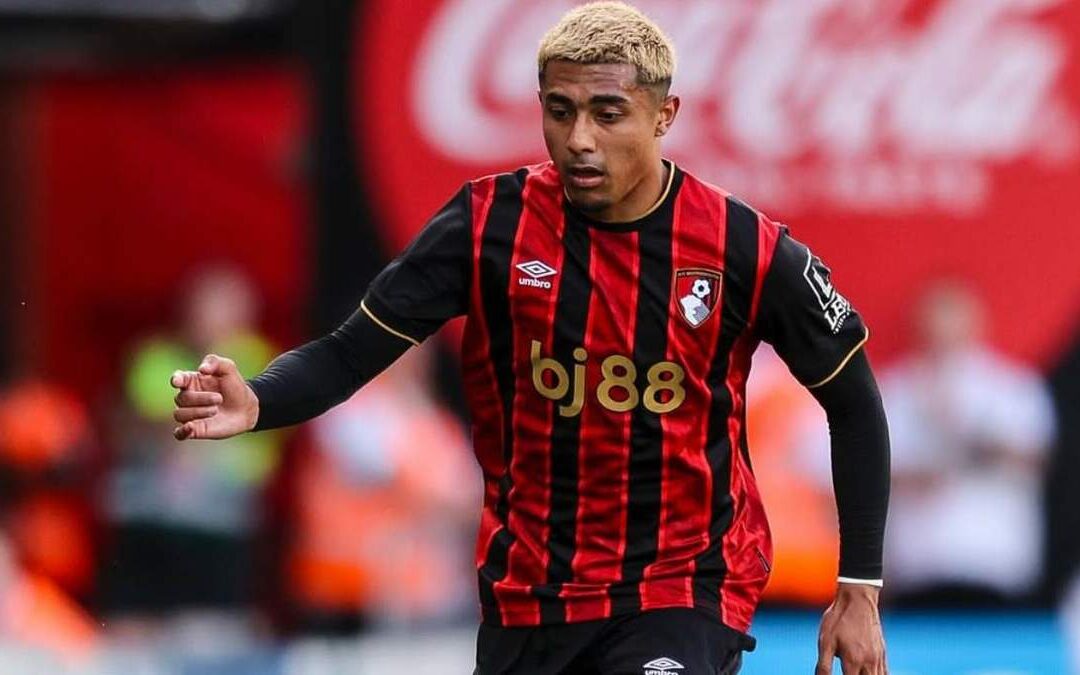Julián Araujo cierra su traspaso del Bournemouth al Celtic de Escocia