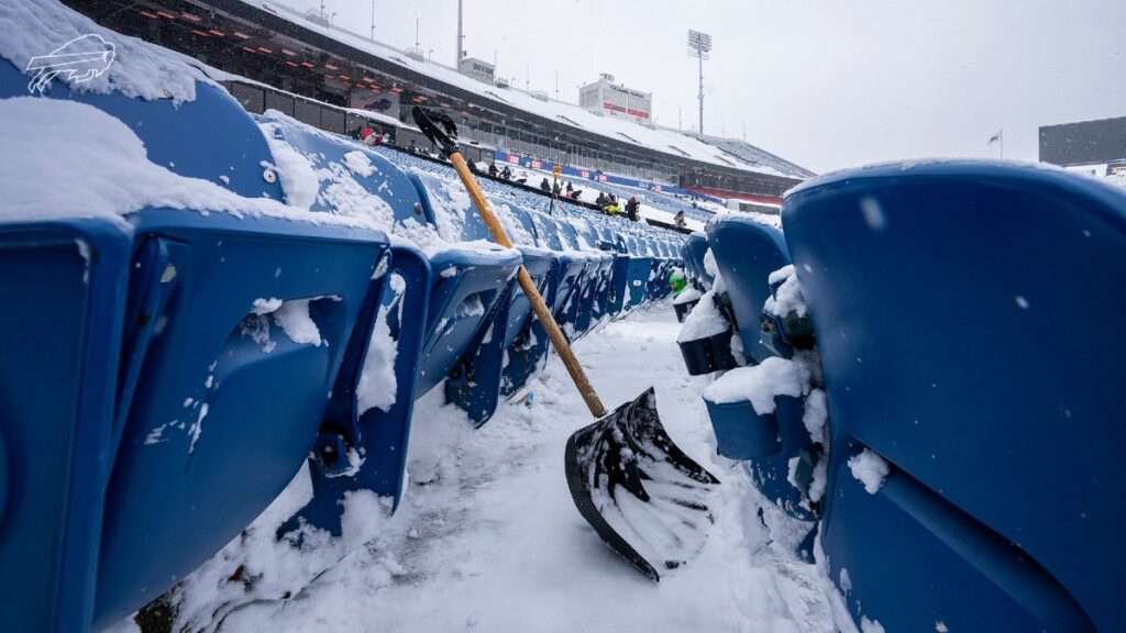 Los Bills Invitan a los Aficionados a Retirar la Nieve del Highmark Stadium: ¡Descubre los Beneficios!