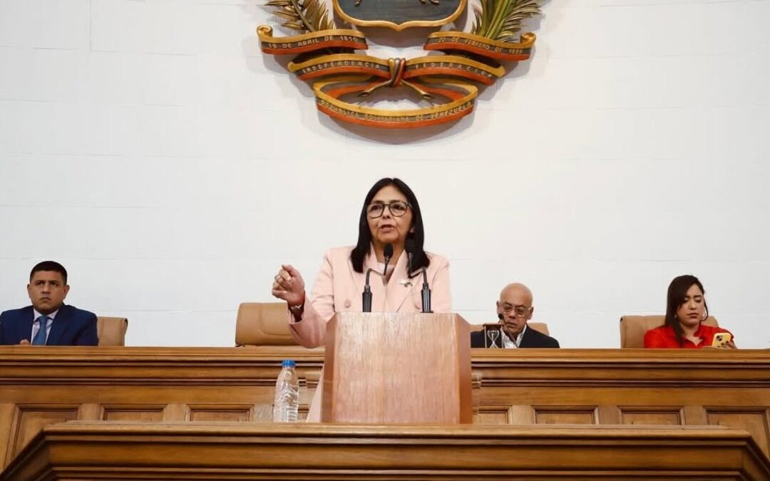 Delcy Rodríguez: La figura clave en la política venezolana y posible sucesora de Maduro