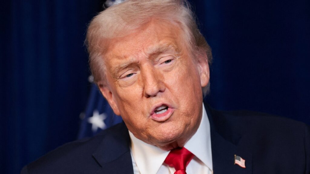 Donald Trump Advierte a Sheinbaum Sobre el Control de los Cárteles en México Tras la Captura de Nicolás Maduro