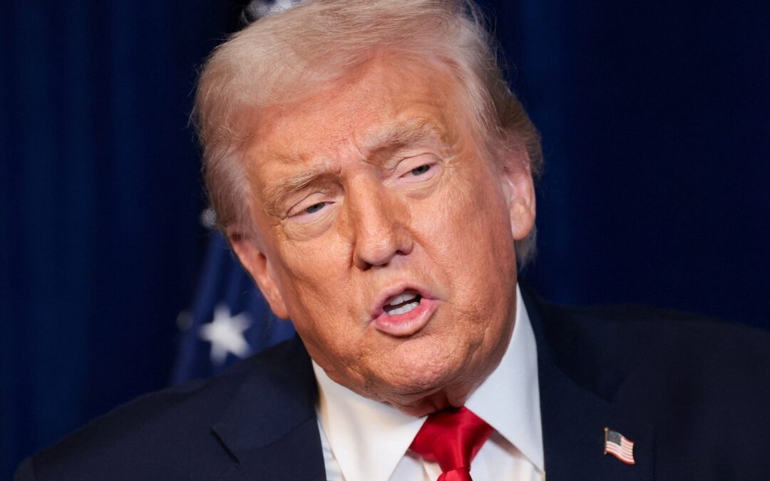 Donald Trump Advierte a Sheinbaum Sobre el Control de los Cárteles en México Tras la Captura de Nicolás Maduro