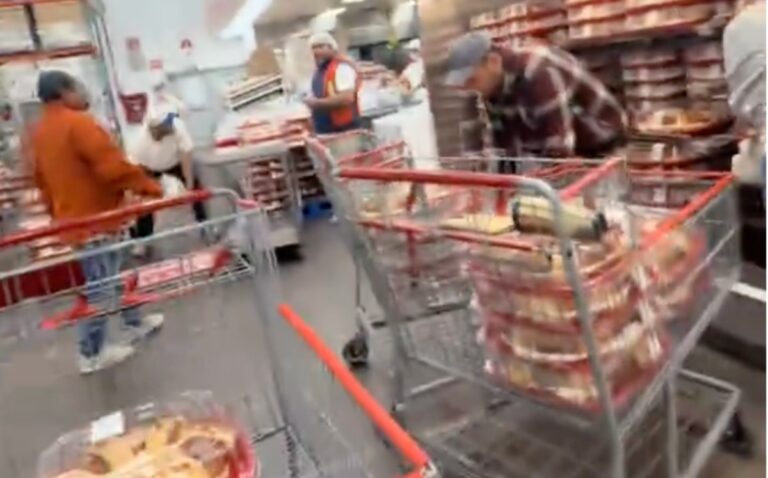 ¡Locura de Compras! Compradores Compulsivos Sorpresivos Captados en Costco Guadalajara