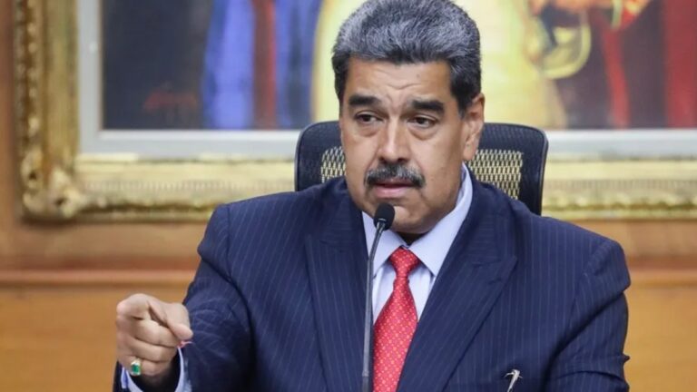Ataque a Venezuela: Maduro Asiste a su Primera Audiencia Tras los Últimos Sucesos