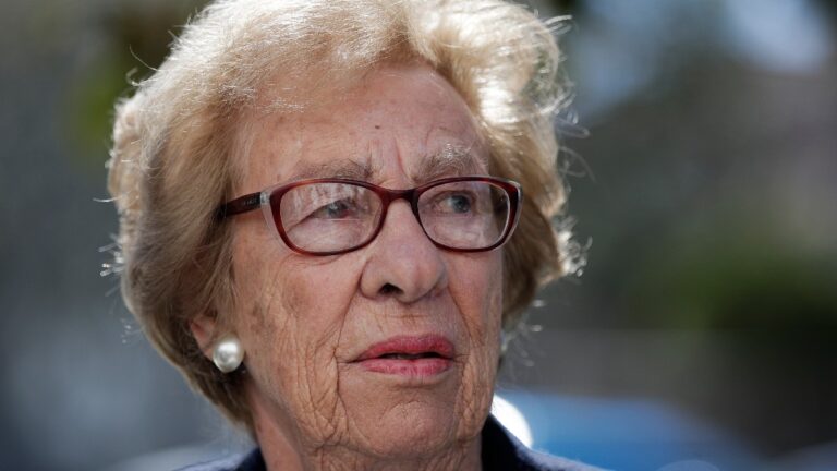 Muere Eva Schloss, la valiente sobreviviente de Auschwitz y hermanastra de Ana Frank, a los 96 años