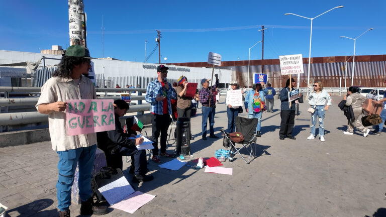 Manifestación por Venezuela en Mexicali