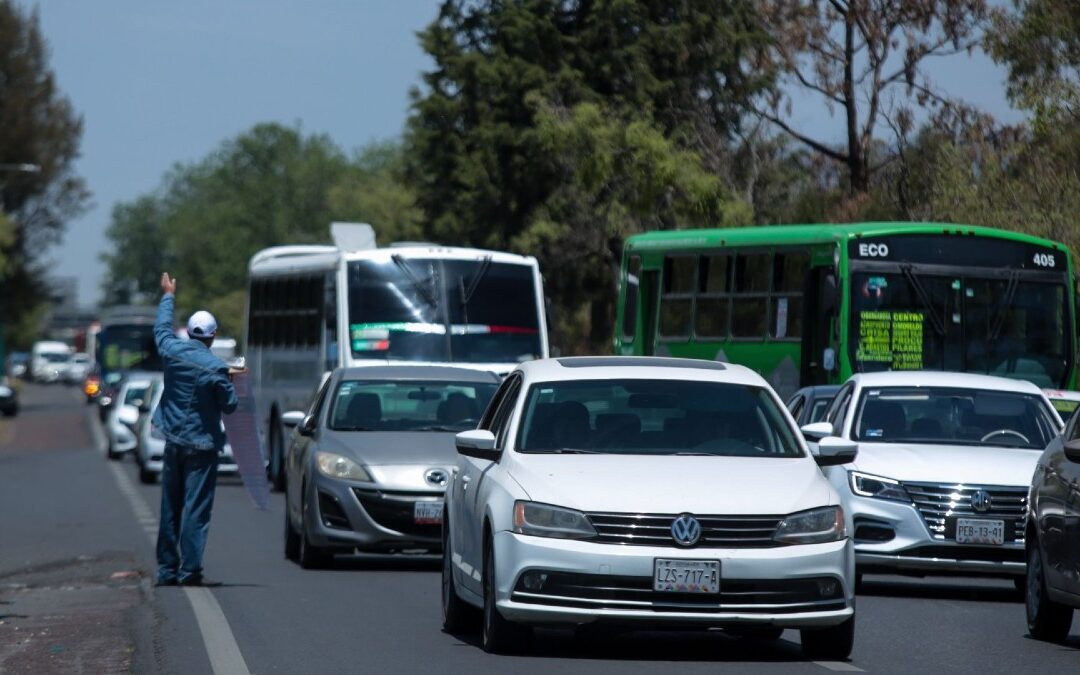 Hoy No Circula en CdMx y Edomex: Descubre Qué Autos Descansan el Martes 6 de Enero 2025