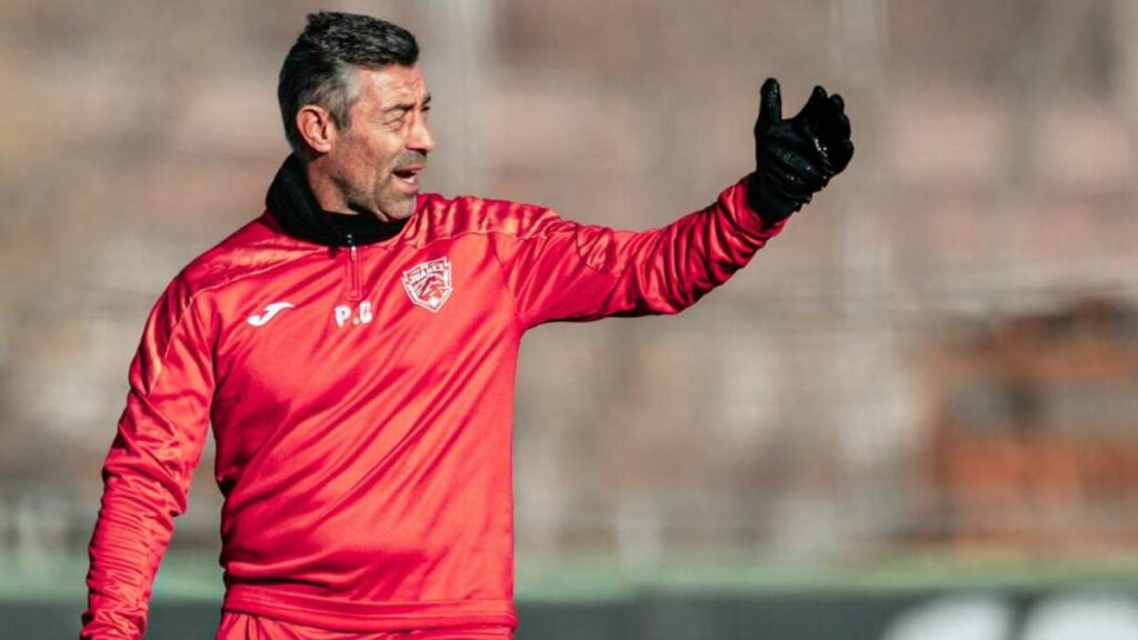 Efraín Juárez y el FC Juárez: La Verdad detrás de la Pelea con Pumas, según Pedro Caixinha