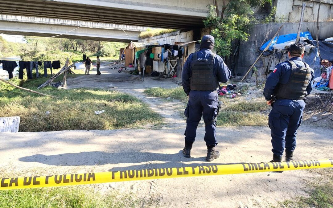 Mujer Encontrada Muerta en un Cuarto de Cartón en Apodaca, Nuevo León