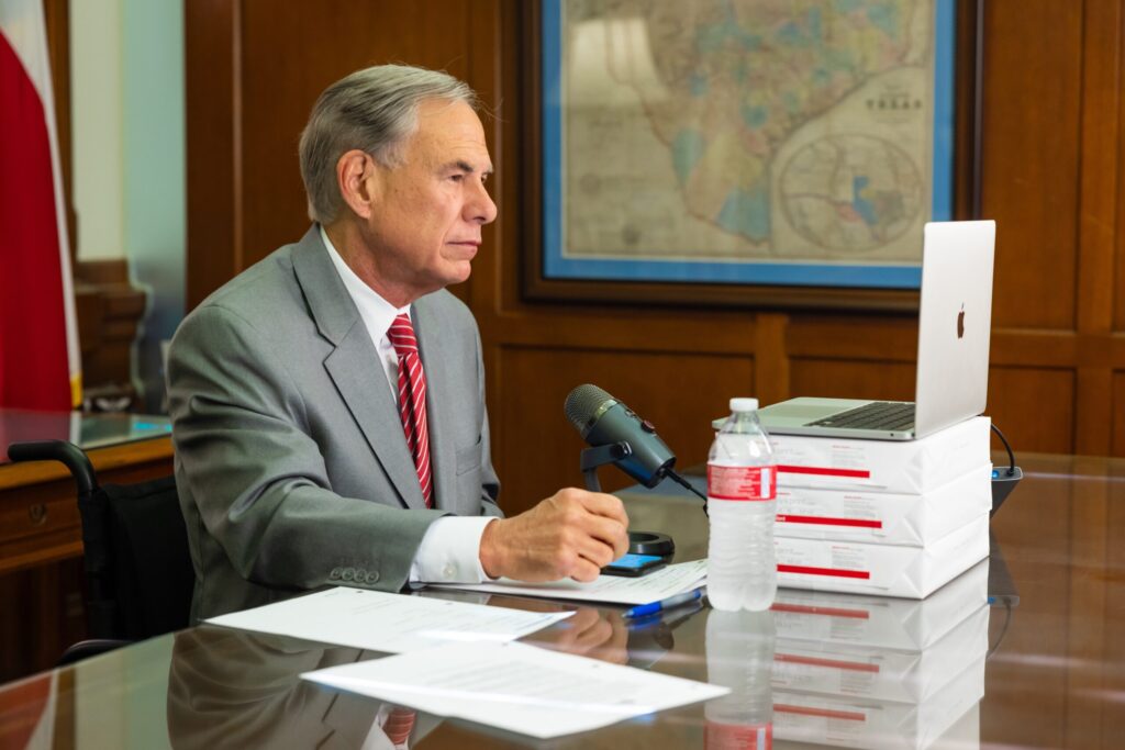 Gobernador Abbott en El Paso: Evento de Campaña con Líderes Locales