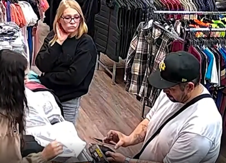 Estafa en Las Vegas: Delincuentes Abusan de Pagos sin Contacto para Engañar a Comercios
