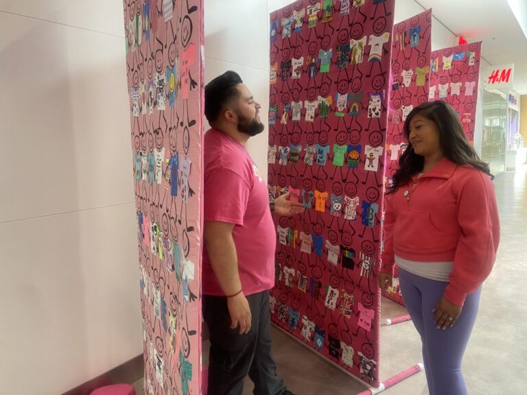 Camiseta Rosa: La campaña para erradicar el acoso escolar en la Costa Central