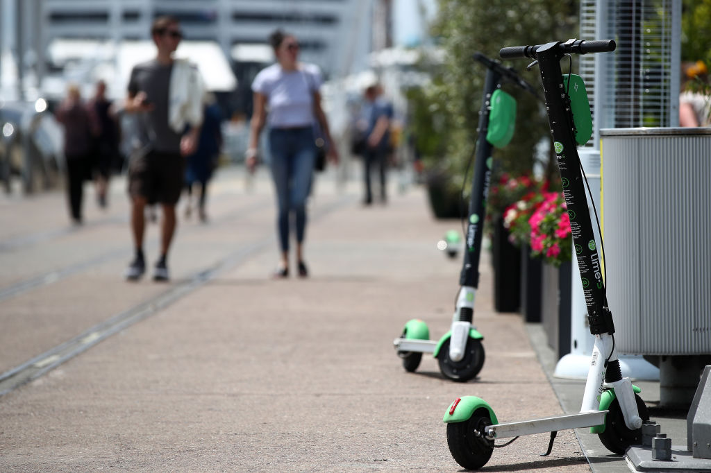 Denver Scooters y Bicicletas: Ciudad Enfrenta Desafíos en la Transición del Modelo de Transporte