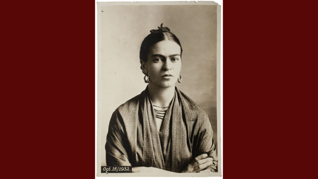 Descubre la Exposición de Frida Kahlo en El Paso: 241 Fotografías Inéditas