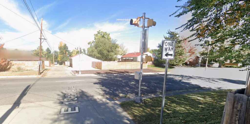 Denver transforma calles de East Colfax a doble vía para mejorar la seguridad vial