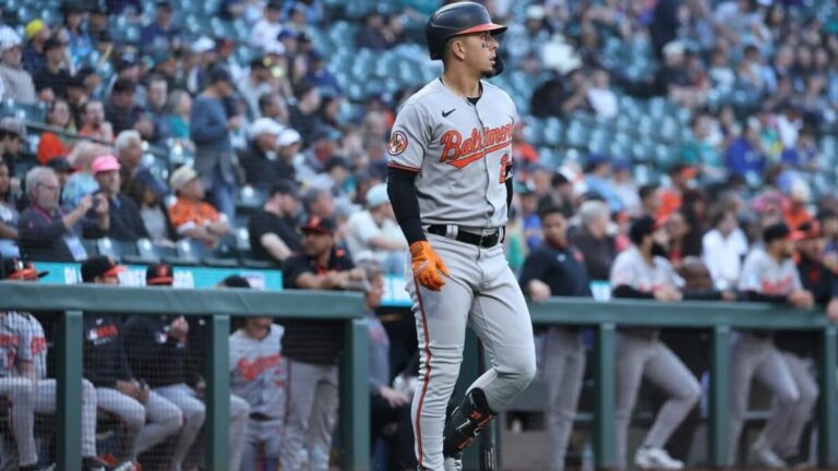 Ramón Urías se Retira del Roster de México para el Clásico Mundial