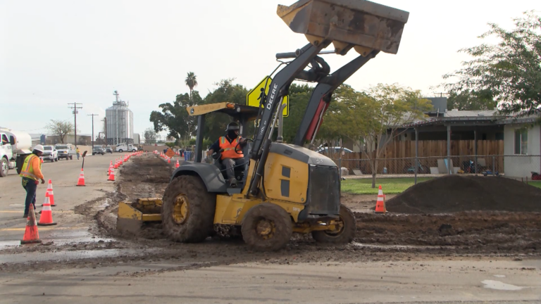 Inicia segunda etapa de pavimentación en Heber para mejorar la calidad del aire