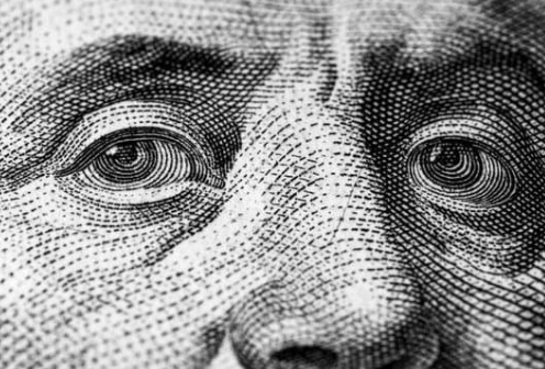 Explotación: La cruda realidad de la economía informal para familias latinas en EE. UU.