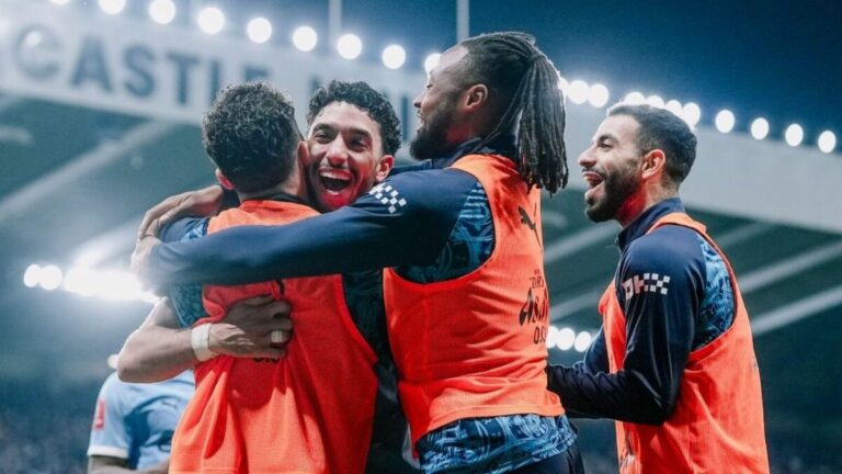 Manchester City avanza en la FA Cup tras vencer al Newcastle antes de enfrentar al Real Madrid