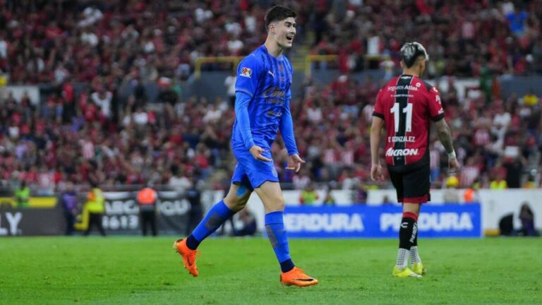 Atlas: El equipo que armó la leyenda de Armando González con sus goles