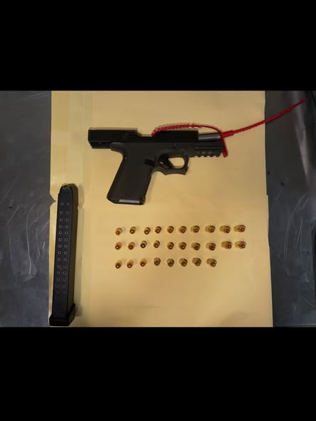 Tres arrestados tras reporte de arma de fuego en centro comercial de El Centro