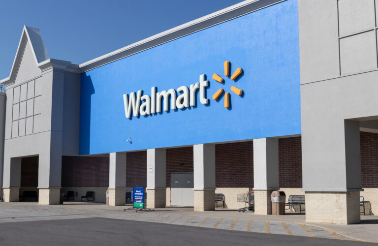 Incendio en Walmart de Calexico provoca evacuación y alarma entre clientes