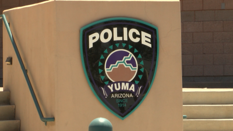 Detienen a empleado médico por presunta extorsión sexual en Yuma