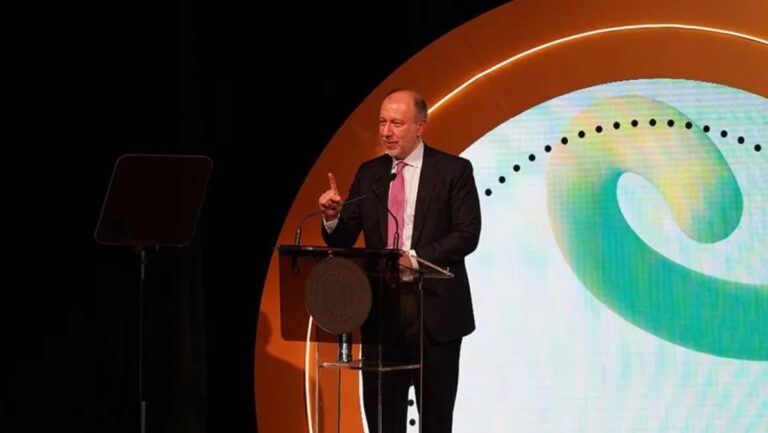 México Lidera la Atracción de Bienes Intermedios, Afirma Jorge Guajardo
