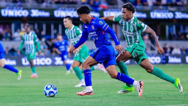 Atlético Nacional sufre goleada ante Cruz Azul: Aficionados critican a su equipo