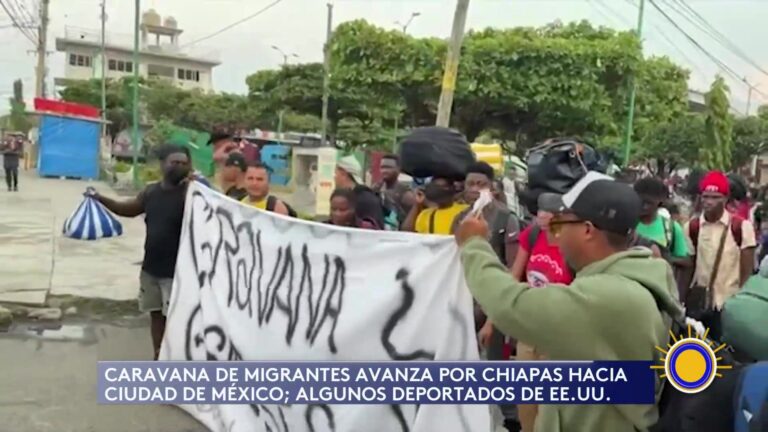Caravana De Migrantes Avanza En México
