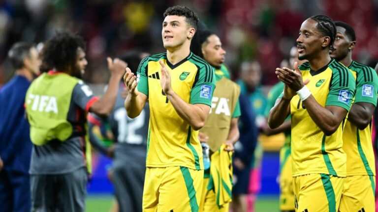 Bailey Cadamarteri Resalta Gran Noche en su Carrera de Fútbol