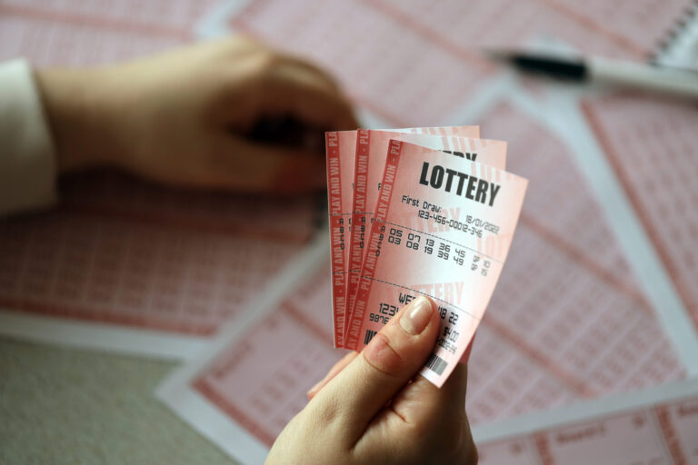 ¡Gana en Colorado Springs! Boleto de Colorado Lotto+ entrega $3.1 millones