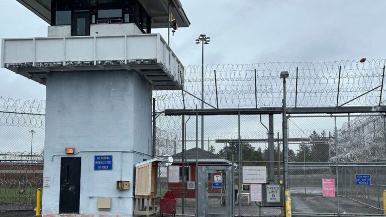 Guardia de Prisión Hallado Culpable por Violenta Muerte de Recluso