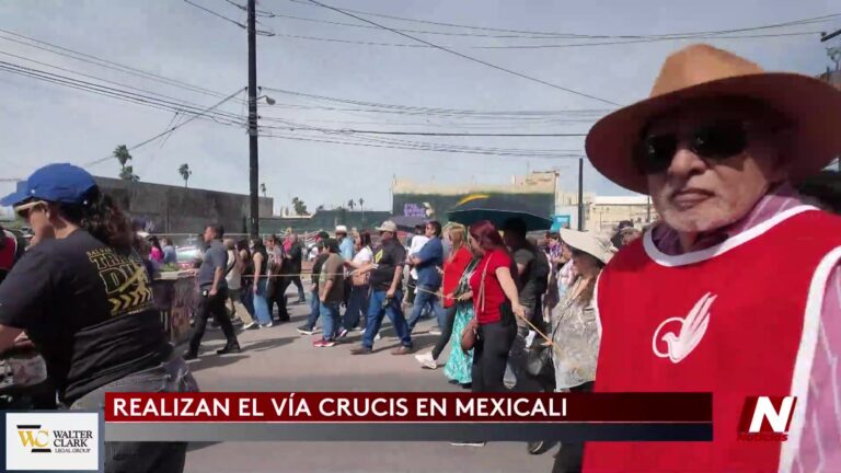 Via Crucis: Tradición Religiosa En Catedral De Mexicali
