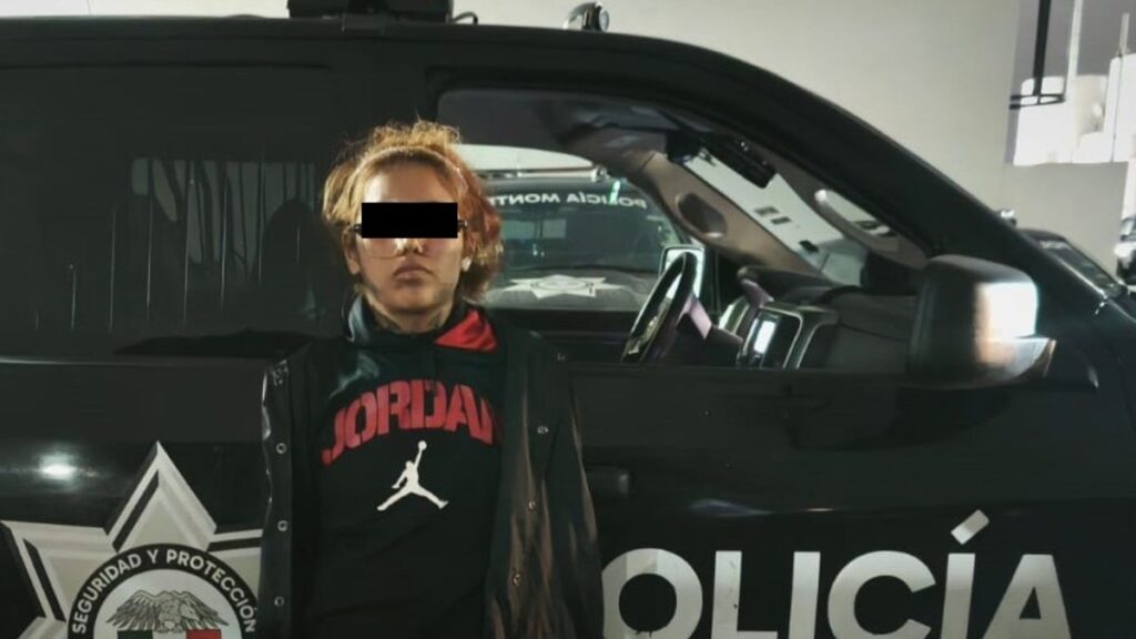 Detenida en Monterrey: Mujer de 21 años portaba pistola y marihuana