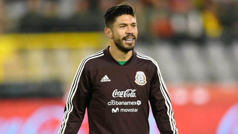 Oribe Peralta Expone los Secretos de las Fiestas de la Selección Mexicana