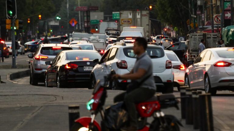 Hoy No Circula en CdMx y Edomex: Descubre qué Autos No Circulan el 1 de Junio 2026