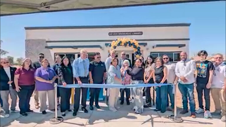 Condado Imperial celebra reapertura de la renovada Biblioteca de Calipatria