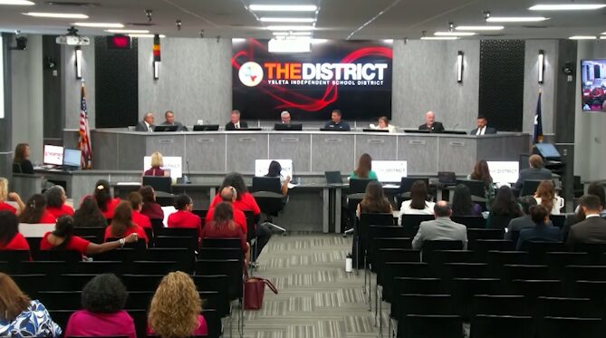 Ysleta ISD Recibe Préstamo Millonario Ante Crisis Financiera