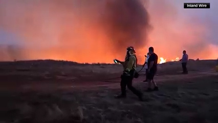 Bomberos combaten múltiples incendios forestales en el Condado de Riverside