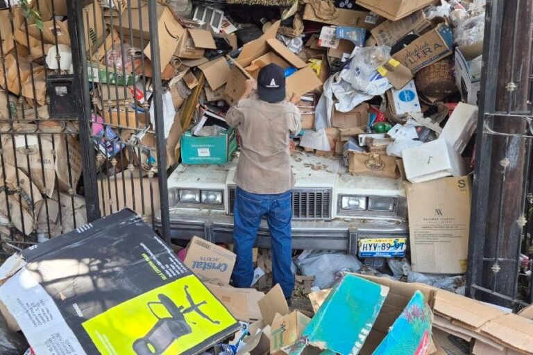 Retiran 9 Toneladas de Basura en Guadalajara: Apoyo Psicológico del DIF al Propietario